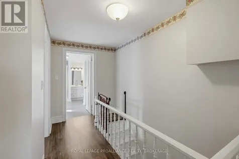 158 Arthur Street Gananoque ON K7G 1A9