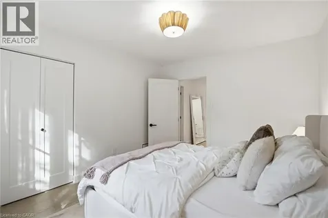 345 Rankin Drive Burlington ON L7N 2B2