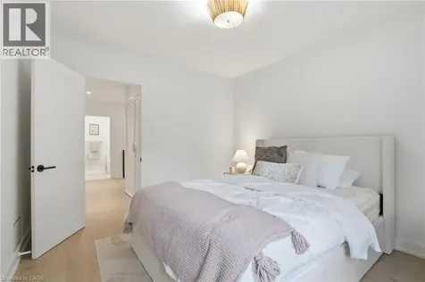 345 Rankin Drive Burlington ON L7N 2B2