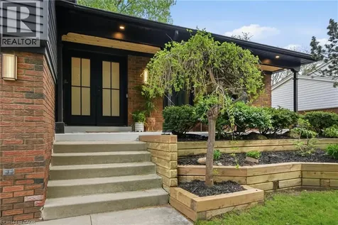 345 Rankin Drive Burlington ON L7N 2B2
