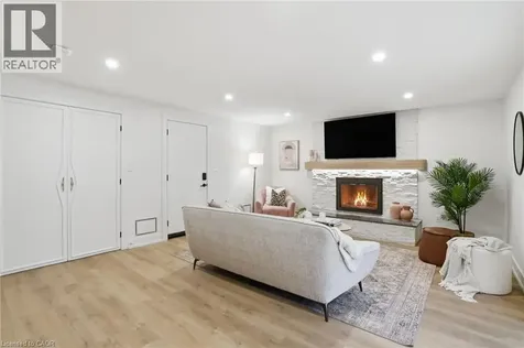 345 Rankin Drive Burlington ON L7N 2B2