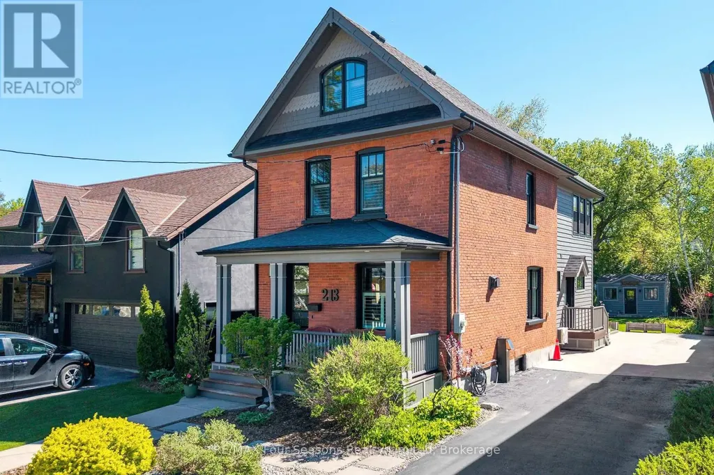 213 Birch Street Collingwood ON L9Y 2V5