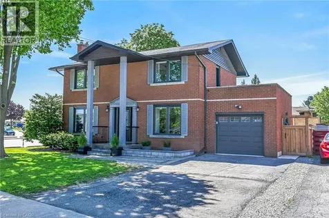 1 Sandringham Avenue Hamilton ON L9C 2H3