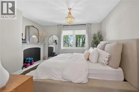 1 Sandringham Avenue Hamilton ON L9C 2H3