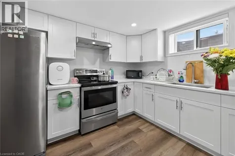 1 Sandringham Avenue Hamilton ON L9C 2H3