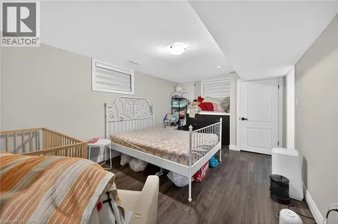 1 Sandringham Avenue Hamilton ON L9C 2H3