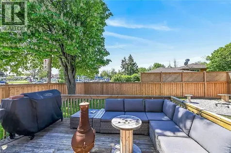 1 Sandringham Avenue Hamilton ON L9C 2H3