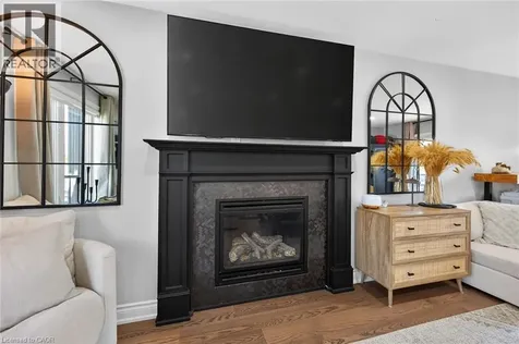 1 Sandringham Avenue Hamilton ON L9C 2H3