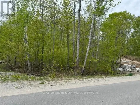1536 Champlain Road Tiny ON L9M 0C1