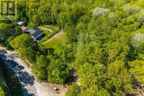 1536 Champlain Road Tiny ON L9M 0C1