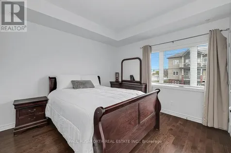 137 Harthill Way North Ottawa ON K2J 5V1