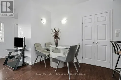 137 Harthill Way North Ottawa ON K2J 5V1