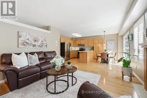 24 Sirocco Crescent Ottawa ON K2S 1Z7