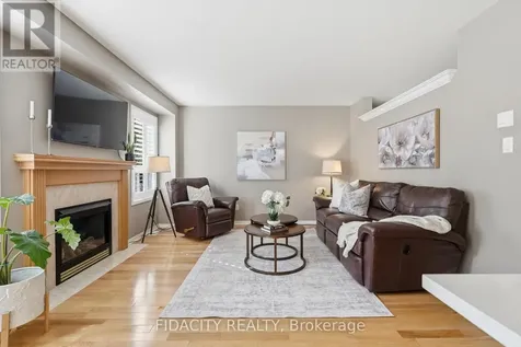 24 Sirocco Crescent Ottawa ON K2S 1Z7