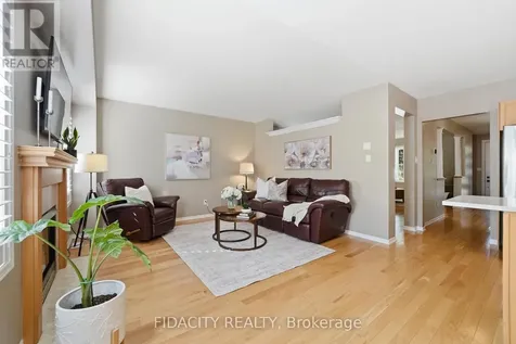 24 Sirocco Crescent Ottawa ON K2S 1Z7