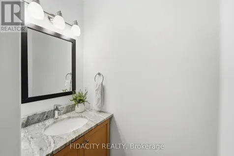 24 Sirocco Crescent Ottawa ON K2S 1Z7