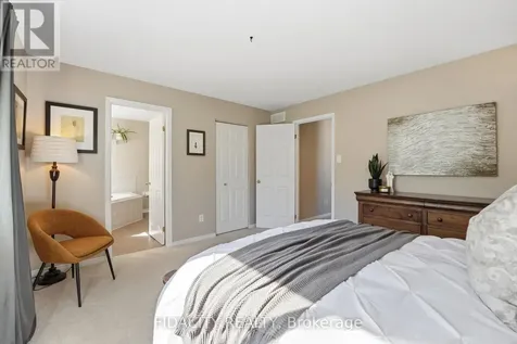 24 Sirocco Crescent Ottawa ON K2S 1Z7