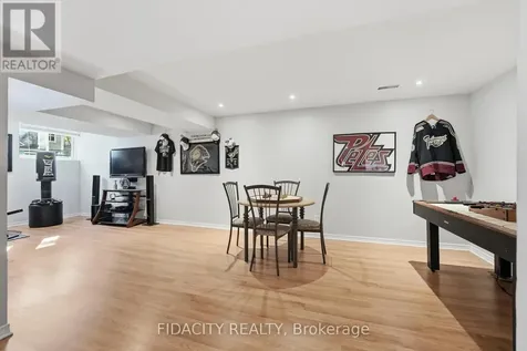 24 Sirocco Crescent Ottawa ON K2S 1Z7