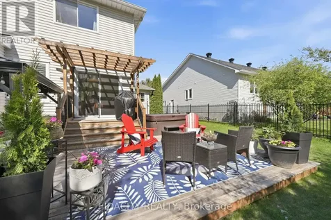 24 Sirocco Crescent Ottawa ON K2S 1Z7