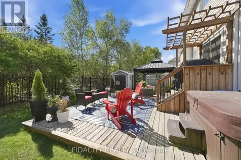 24 Sirocco Crescent Ottawa ON K2S 1Z7