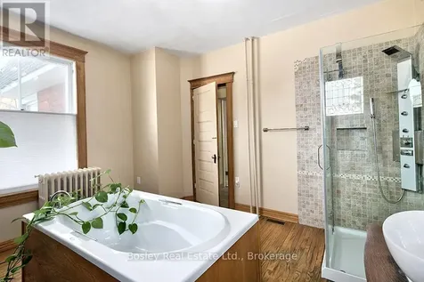 404 9th Street East Owen Sound ON N4K 1P3