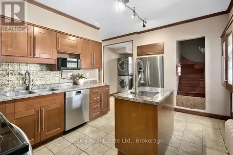 404 9th Street East Owen Sound ON N4K 1P3