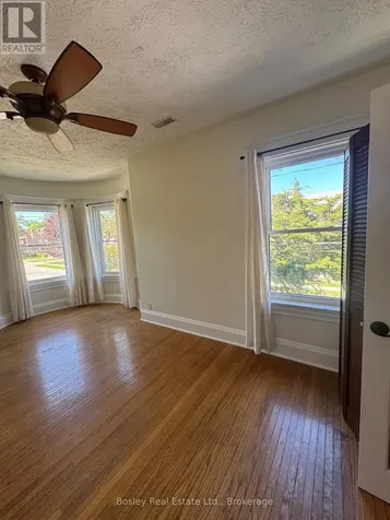 404 9th Street East Owen Sound ON N4K 1P3