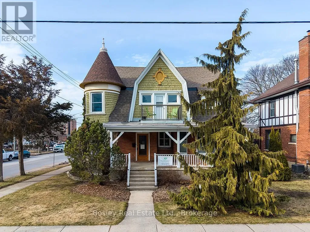 404 9th Street East Owen Sound ON N4K 1P3