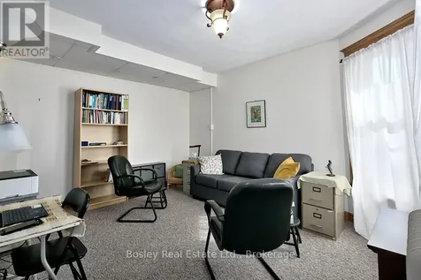 404 9th Street East Owen Sound ON N4K 1P3