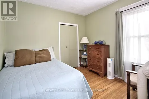 404 9th Street East Owen Sound ON N4K 1P3