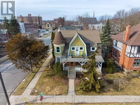 404 9th Street East Owen Sound ON N4K 1P3