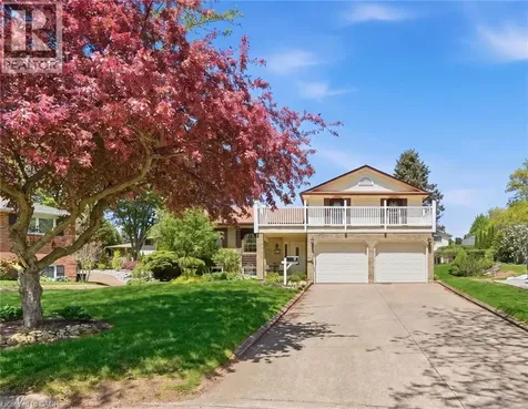 9 Magnolia Court Fonthill ON L3E 0H5