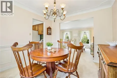 9 Magnolia Court Fonthill ON L3E 0H5