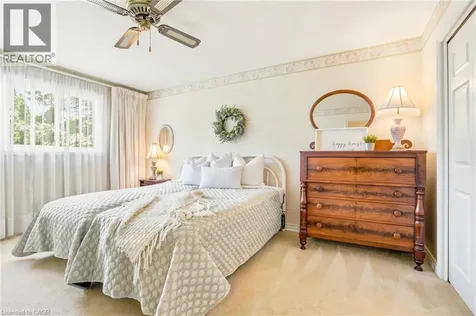 9 Magnolia Court Fonthill ON L3E 0H5