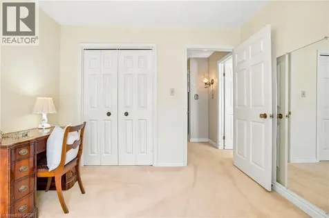 9 Magnolia Court Fonthill ON L3E 0H5