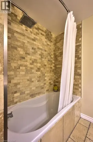 270 Morrison Road Kitchener ON N2A 3J7