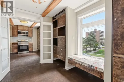 192 Catharine Street South Hamilton ON L8N 2K3