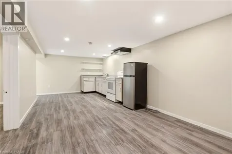 192 Catharine Street South Hamilton ON L8N 2K3