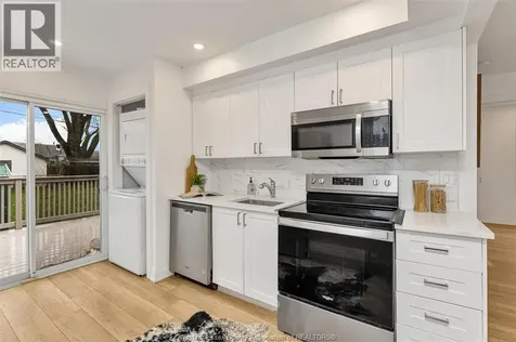 2358 Louis Avenue Windsor ON N8W 2B6
