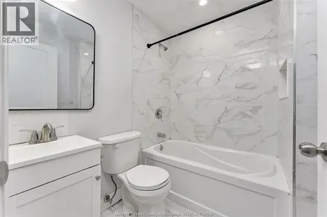 2358 Louis Avenue Windsor ON N8W 2B6