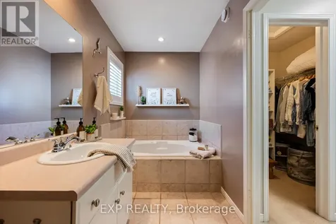 59 Sherwood Street Orangeville ON L9W 5E1
