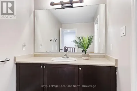 50 Hughes Street Collingwood ON L9Y 3Z1