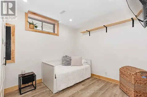 50 Hughes Street Collingwood ON L9Y 3Z1