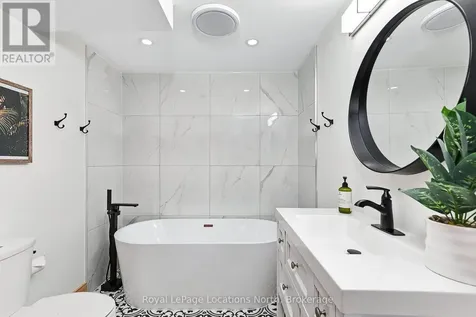 50 Hughes Street Collingwood ON L9Y 3Z1