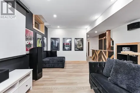 50 Hughes Street Collingwood ON L9Y 3Z1
