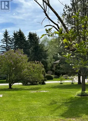 13 Pollard Drive Meaford ON N4L 1A7