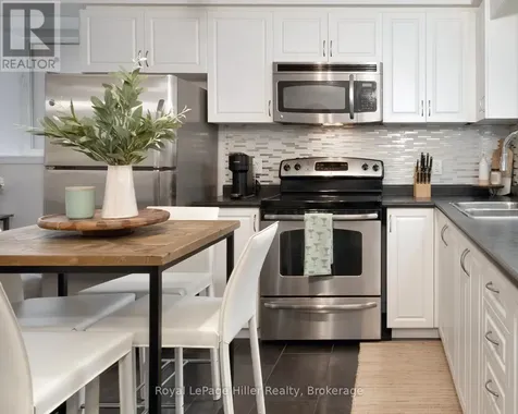 931 Glasgow Street Kitchener ON N2N 0B6