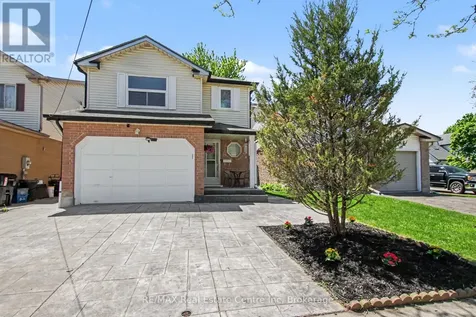 51 Camrose Court Kitchener ON N2M 5J4