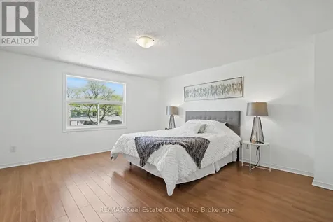 51 Camrose Court Kitchener ON N2M 5J4
