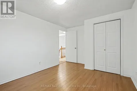 51 Camrose Court Kitchener ON N2M 5J4